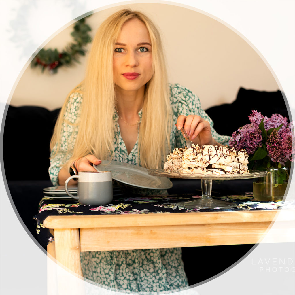 Headshot north east london, owner of lavender hill photography, eating meringue cake
